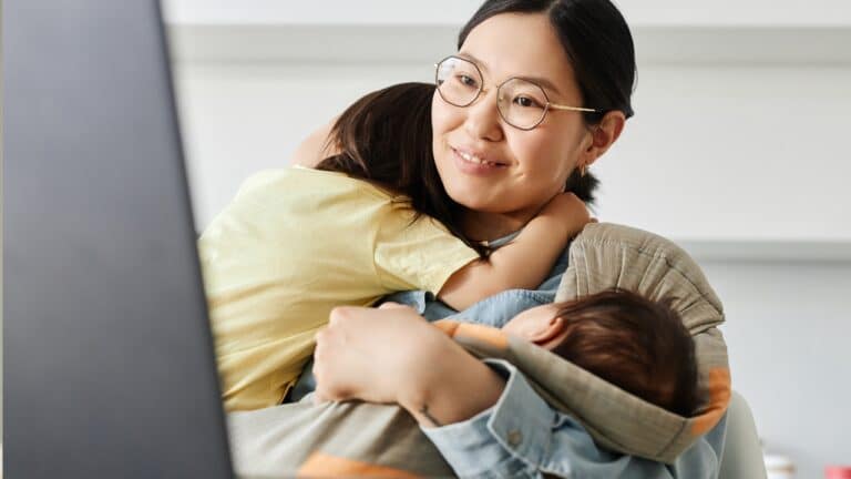 5 questions to ask before returning from maternity leave