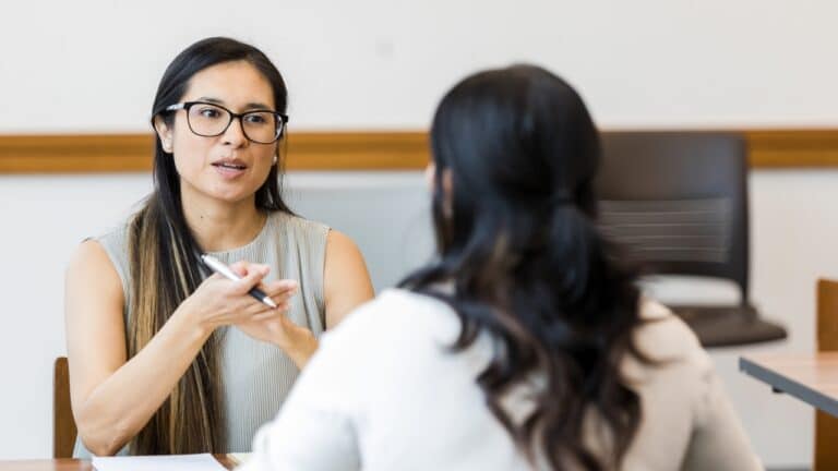5 ways to support employees returning from maternity leave